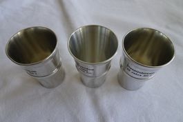 3 Zinnbecher mit Aufdruck