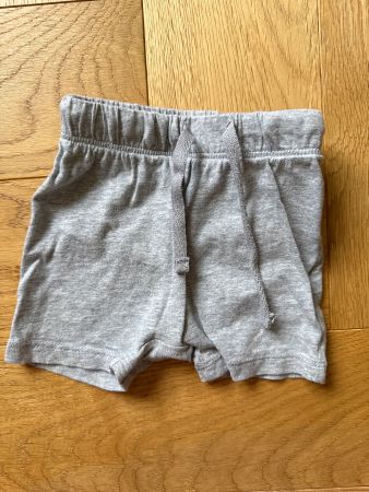 Kurze Hose H&M Organic Cotton Grau Grösse 62 3M