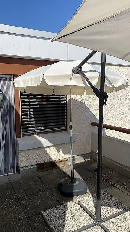 Parasols: Sonnenschirme – D'occasion à Ebikon par mir_q97p 1