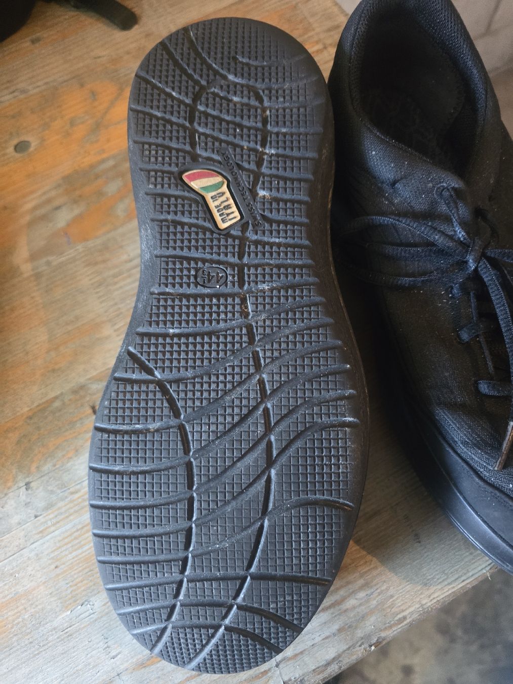 Kybun Scarpe da uomo: Kybun Gesundheitsschuh – Usato da Domat/Ems venduto da GoodsforsalesbyPip 1