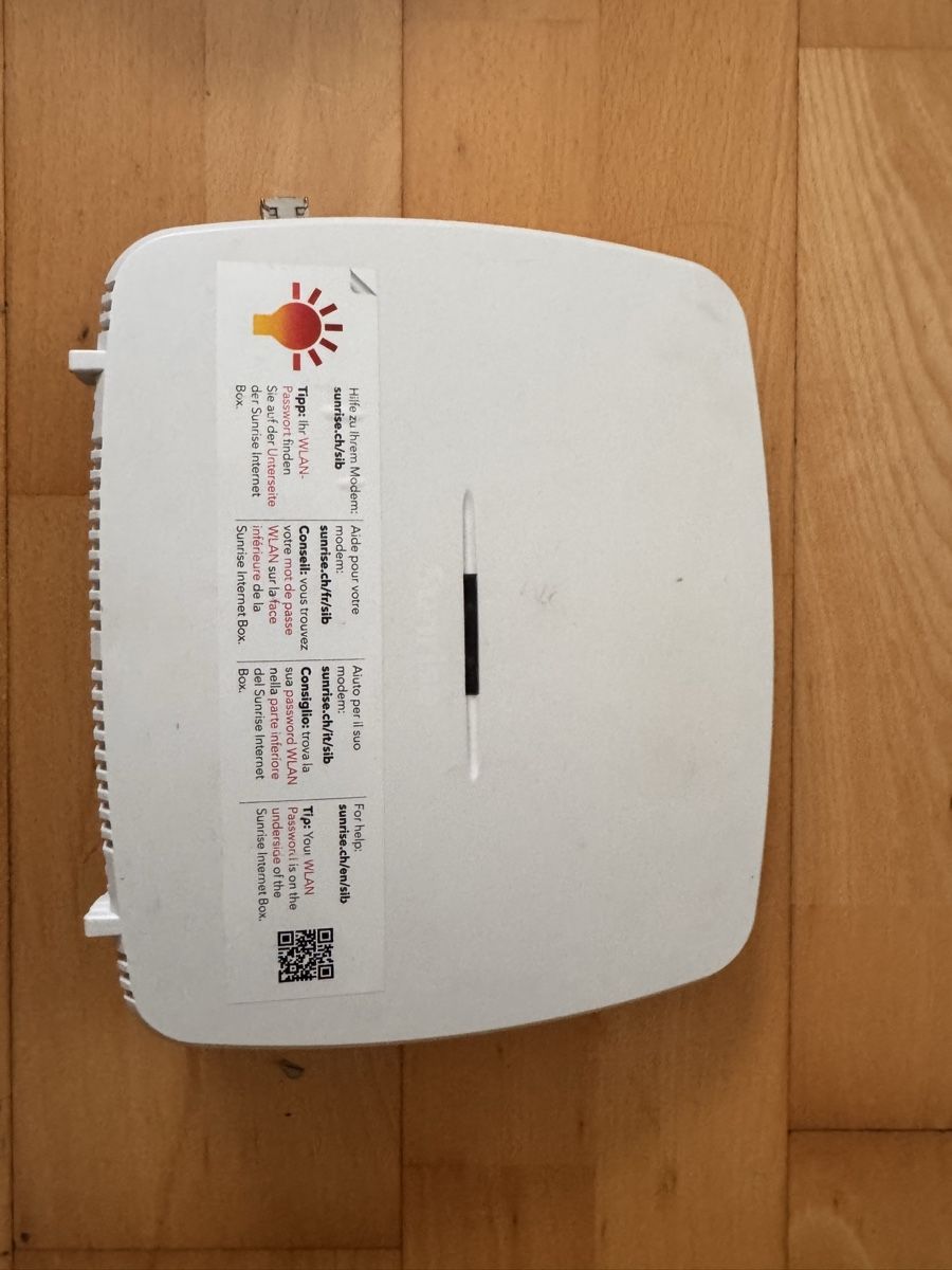Sunrise Modems & Router: Sunrise Internetbox from Sagecom   – Gebraucht aus Zürich von Tralalaln
