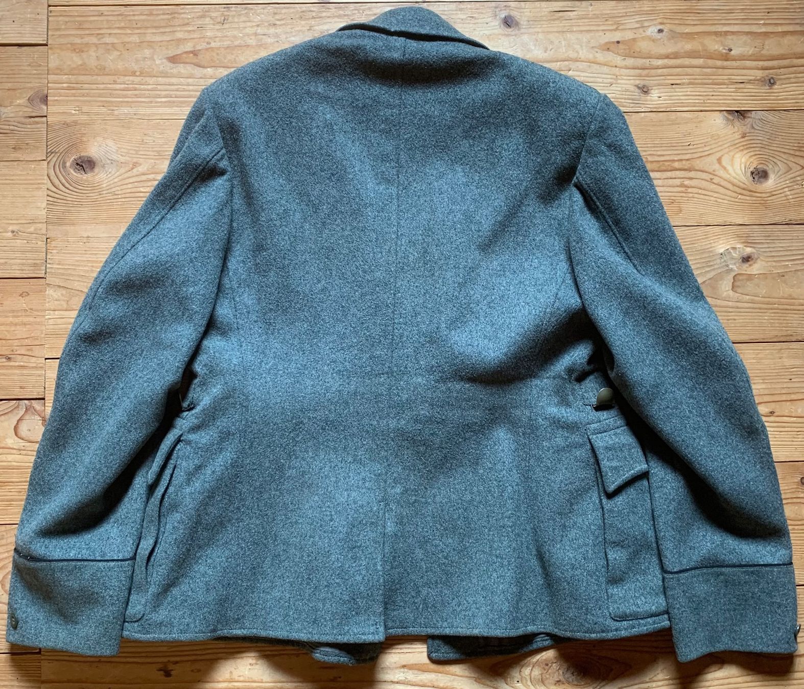 Schweizer Armee Uniformen: Alte Uniformjacke der CH Armee – Gebraucht aus Goldingen von Bergler012 2