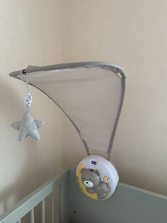 Jouets: Chicco Next2Moon Mobile neutral – D'occasion à Affoltern am Albis par mat_vrk7