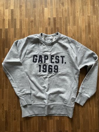 GAP sweatshirt grey