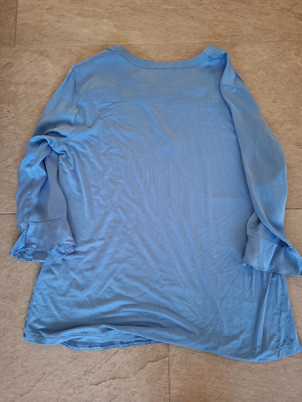Gerry Weber Camicette: Gerry Weber Bluse hellblau 3/4 Arm / Grösse ca 38>40 – Usato da Buochs venduto da DasBaerchi 2