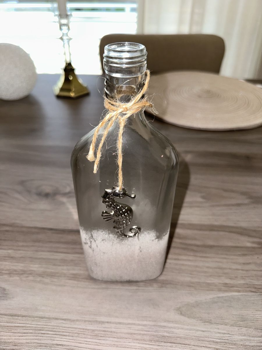 Tutte le decorazioni: Dekoflasche mit Seepferdchen und Sand maritim – Usato da Münchenbuchsee venduto da IleanaT 1