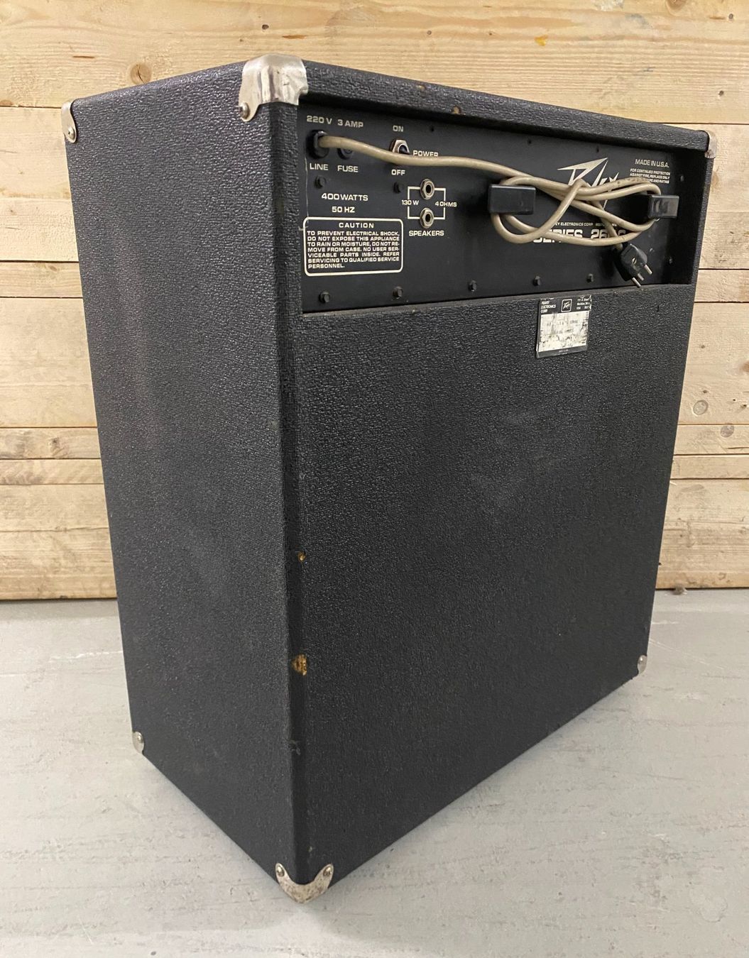 Peavey Amplificatori: PEAVEY BASS COMBO MARK III – Usato da Dietikon venduto da Ilsru 3