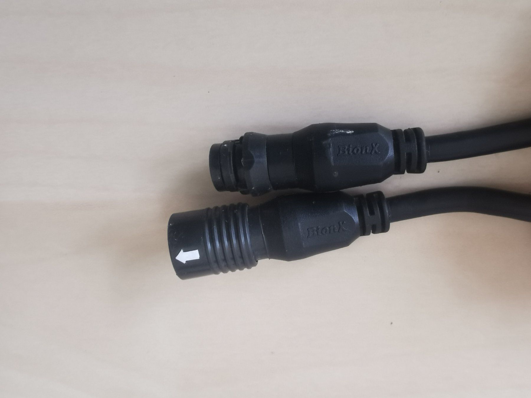 Bionx Pezzi di ricambio: BionX Kabel Motor comm cable CAN 40cm Hirose – Usato da Zürich venduto da ms993 3