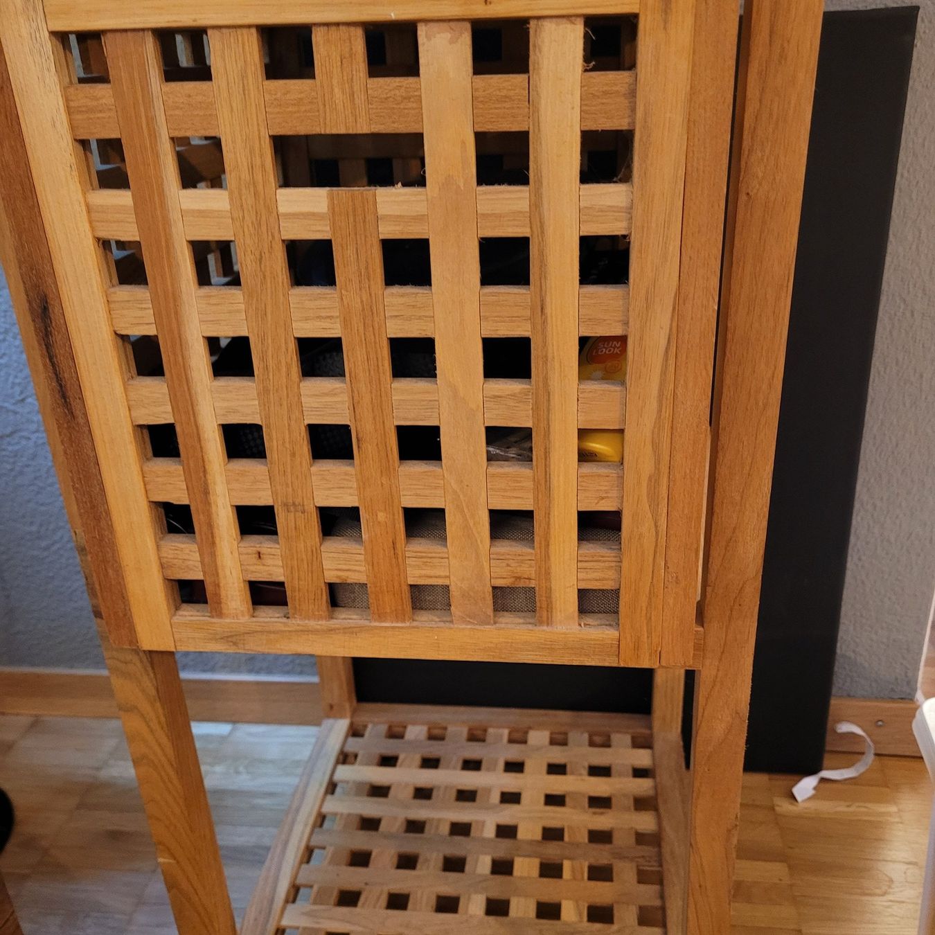 Regale: Nussbaumregal NP CHF 175.00 – Gebraucht aus Winterthur von Nutzen_statt_weg1 1