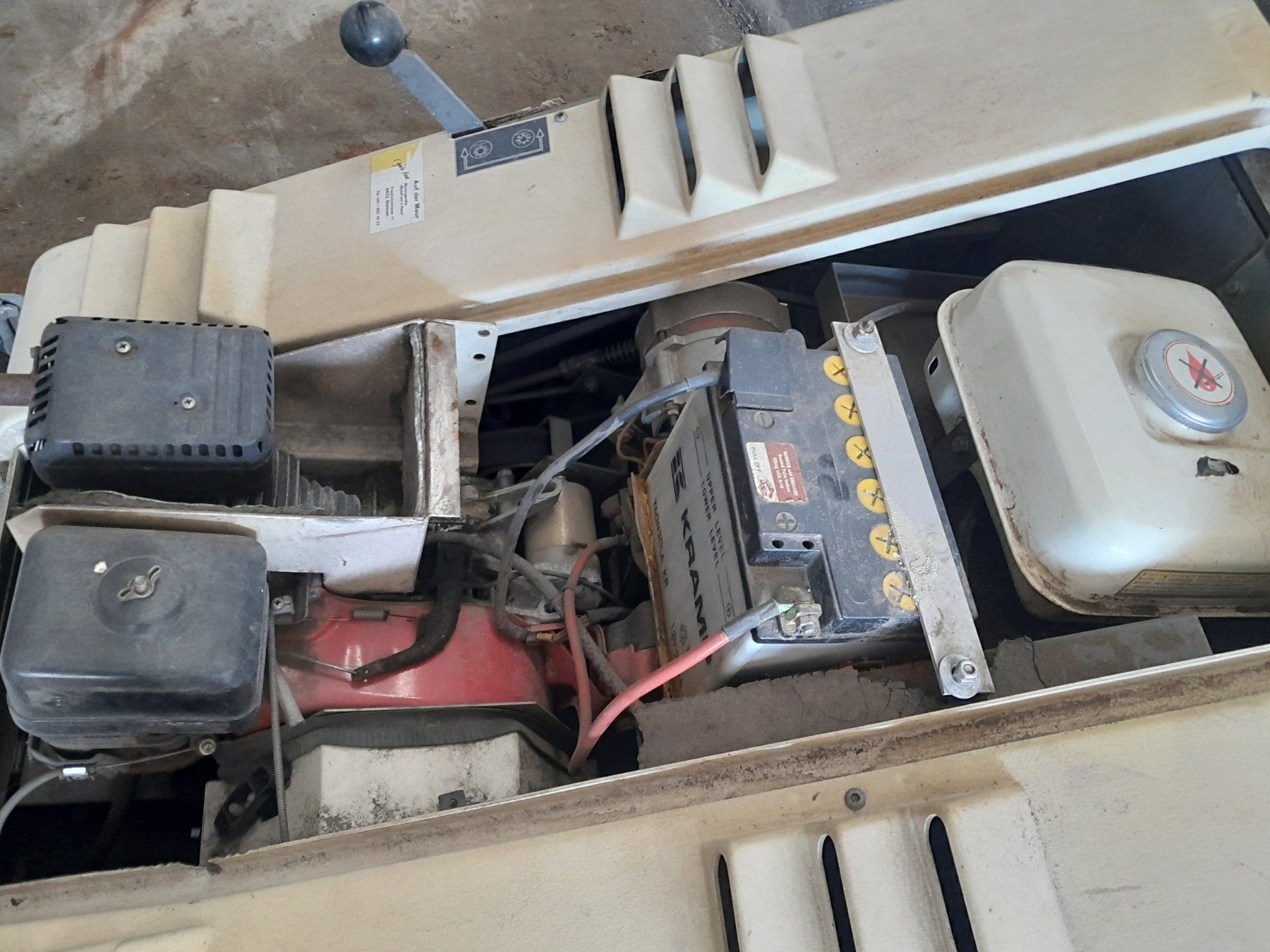 Tutte le macchine: Putzmaschine wayne 550 – Usato da Sattel venduto da luawiba 3