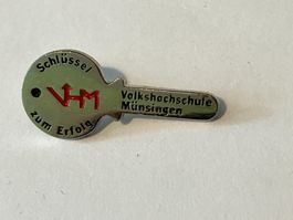 1 Pin Volkshochschule Münsingen