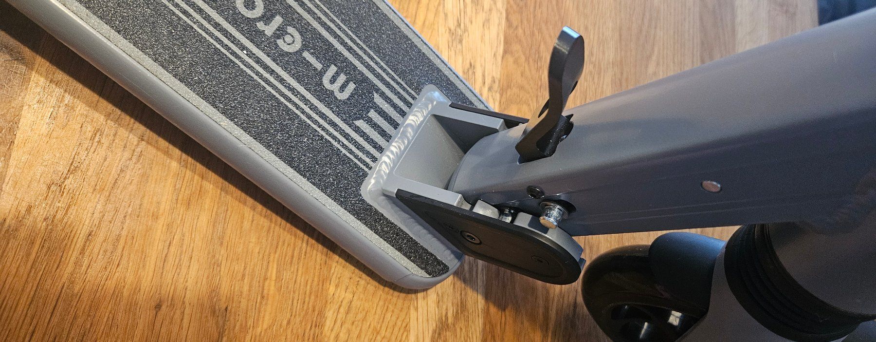 Kickboard: Trottinett Micro Grey  Top Zustand – Usato da Hinwil venduto da Kangra 3