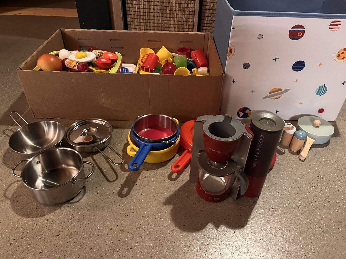 Giocattoli: Toy Kitchen Set & Food Bundle  – Usato da Cham venduto da yin_95xl 1