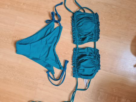 Bikini