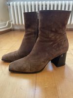 Stylish Jimmy Choo low boots size 40.5