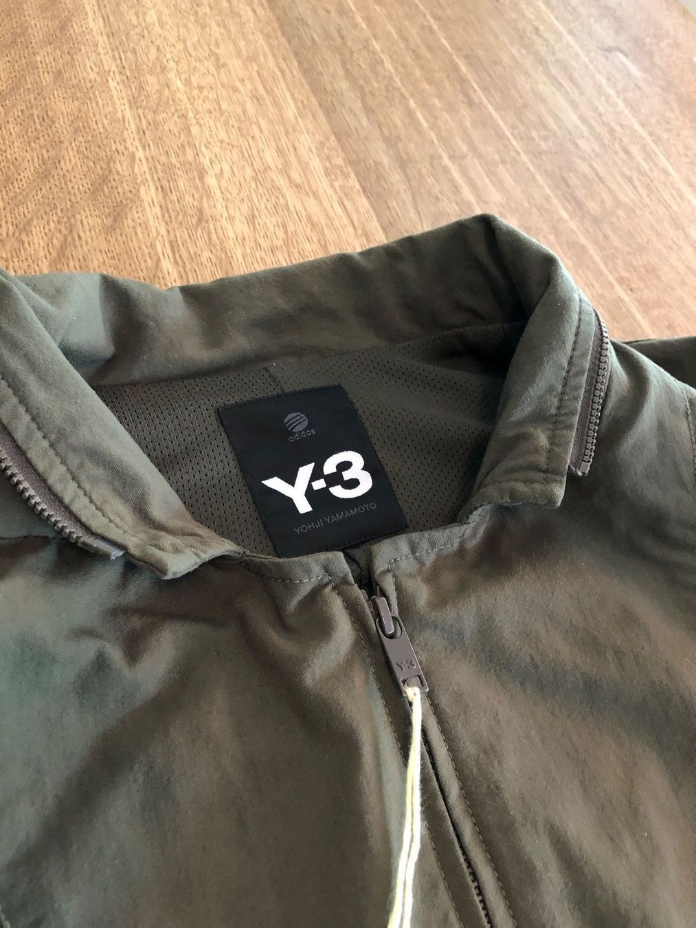 Giacche: Y-3 Classic Ripstop Overshirt – Usato da Zürich venduto da VR2528 4