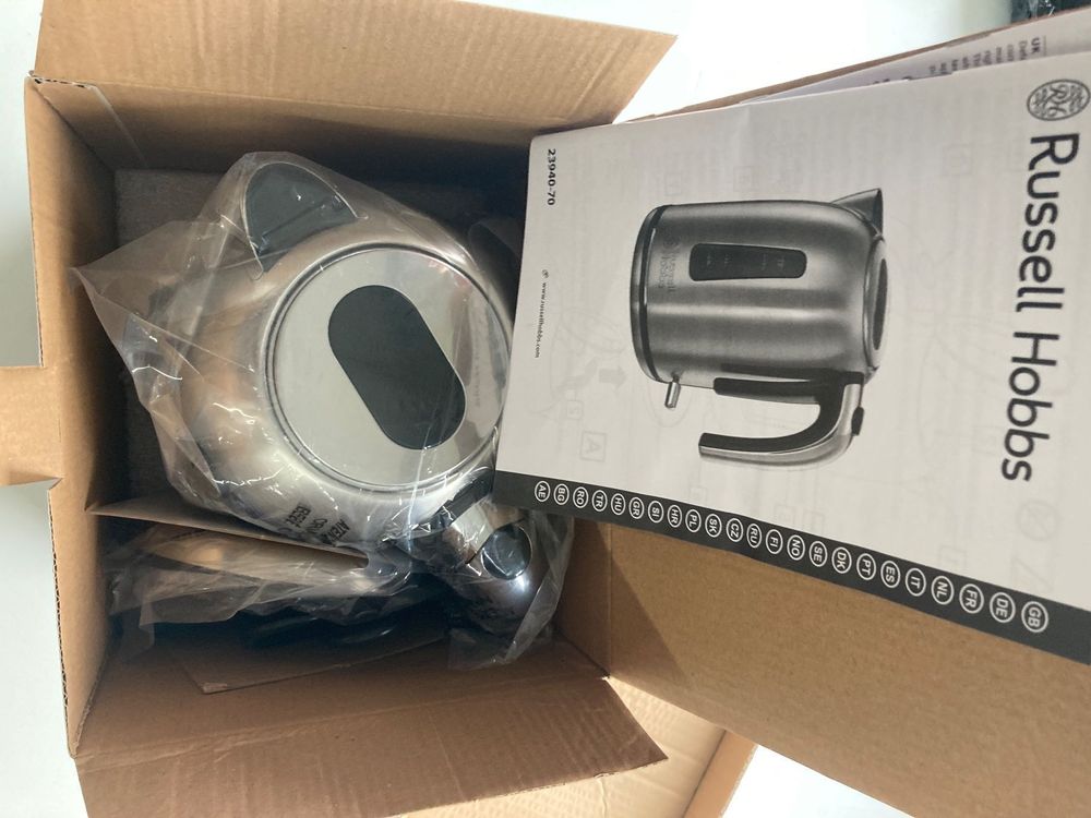 Russell Hobbs Buckingham 2046070 kettle silver Kaufen auf Ricardo