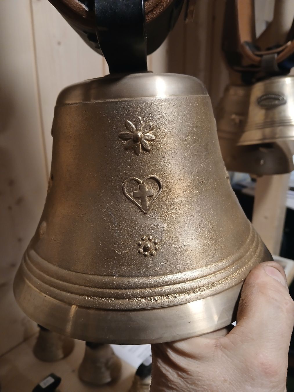 Cloches & sonnailles: schöne Perrin Glocke – Neuf (Voir description) à Eggiwil par Jennisweid 3