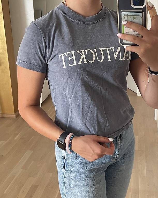 Brandy Melville Blusen, T-Shirts & Tops: Brandy Melville T-Shirt – Neu (gemäss Beschreibung) aus Schüpfen von ani_gj8r 1