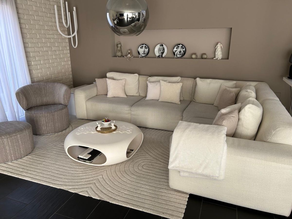 Sofas: Ecksofa Wohnlandschaft Stoff. Gut erhalten – Gebraucht aus Buchs AG von vec_82fw