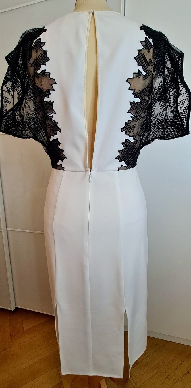 Vestiti: robe de cocktail élégante BCBG Max Azria – Usato da Genève venduto da Saleena 4