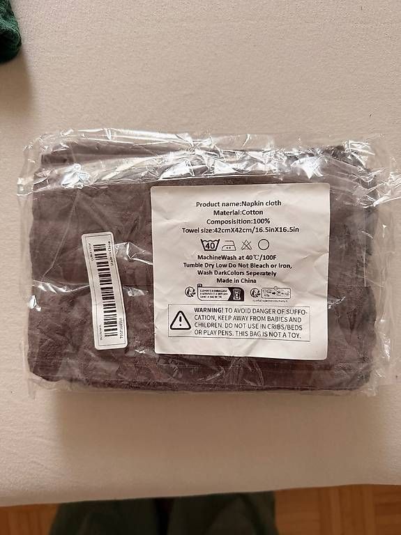 Servietten: Stoff Servietten – Neu und originalverpackt aus Zürich von S.Circhetta 2