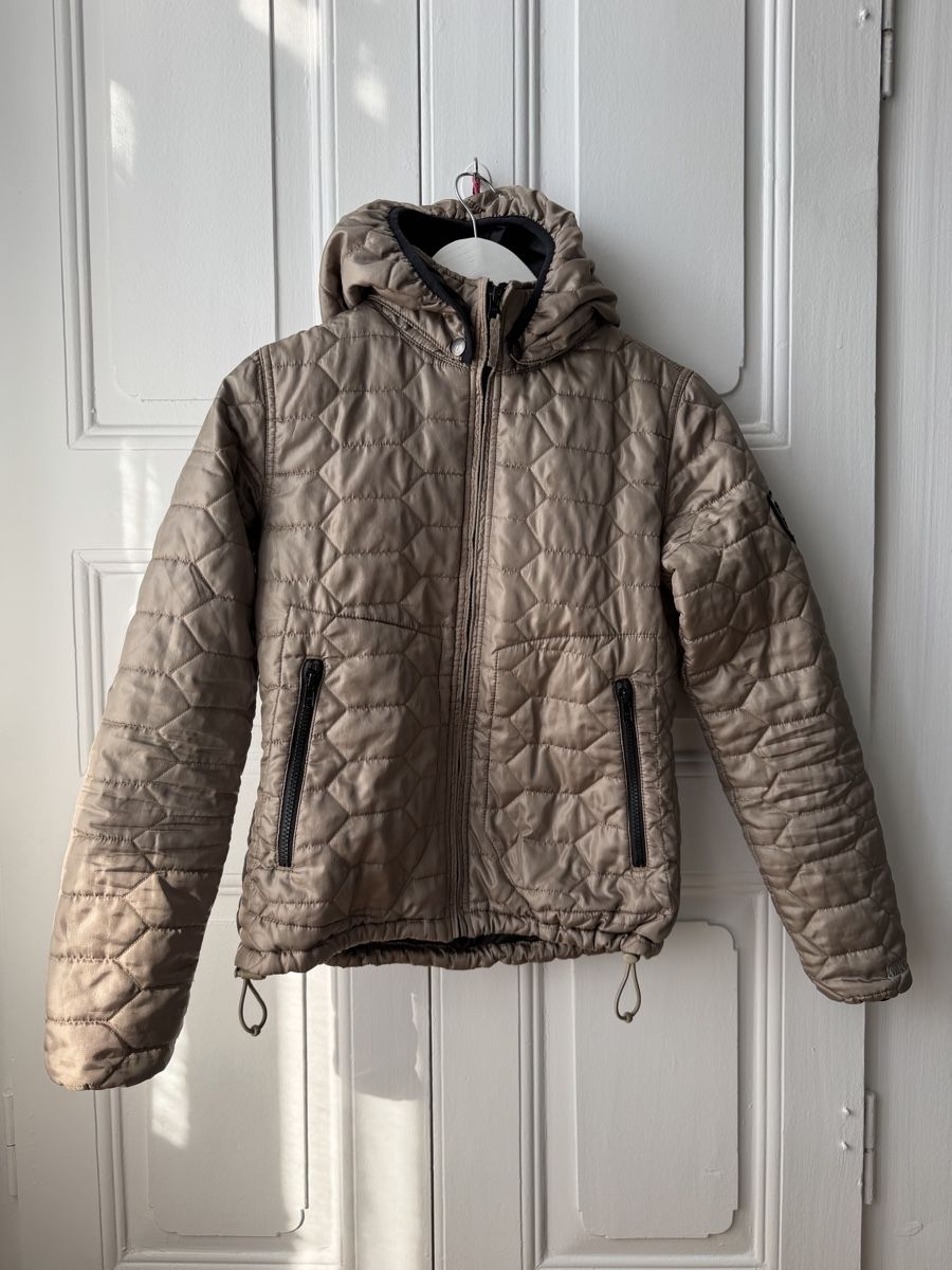Kingsland Giacche: Veste Kingsland taille S – Usato da La Chaux-de-Fonds venduto da cle_ll7r