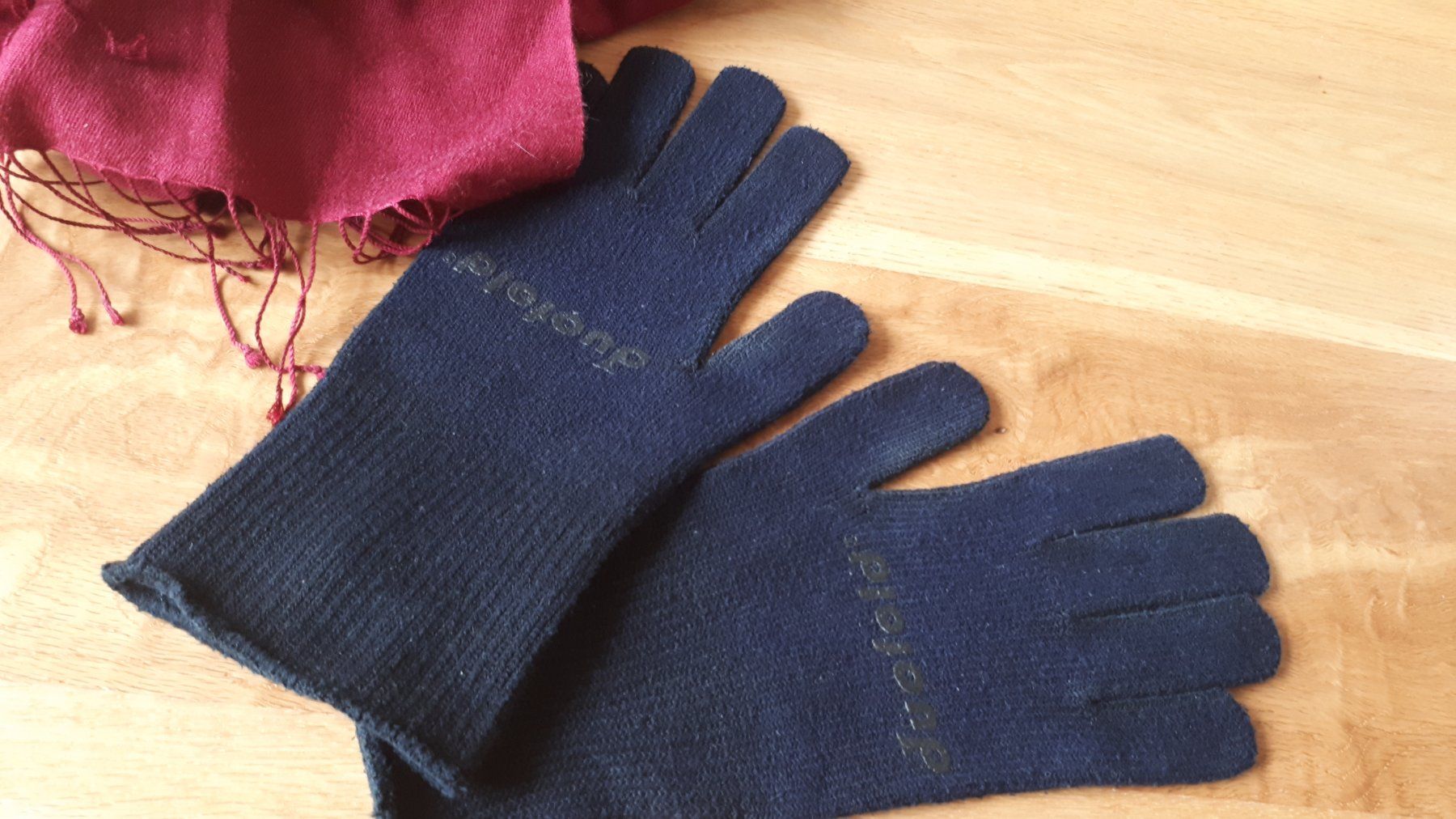 Guanti & manicotti: Damen Fingerhandschuhe, schwarz – Usato da Mühlethal venduto da prackendorf 5