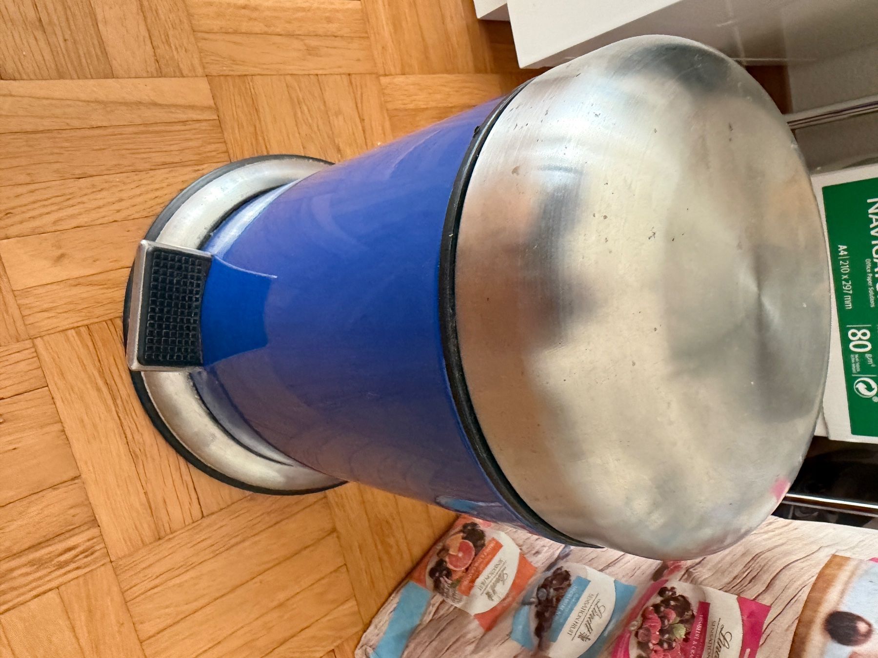 Poubelles: Abfalleimer – D'occasion à Winterthur par ZeitreiseDeinLeben