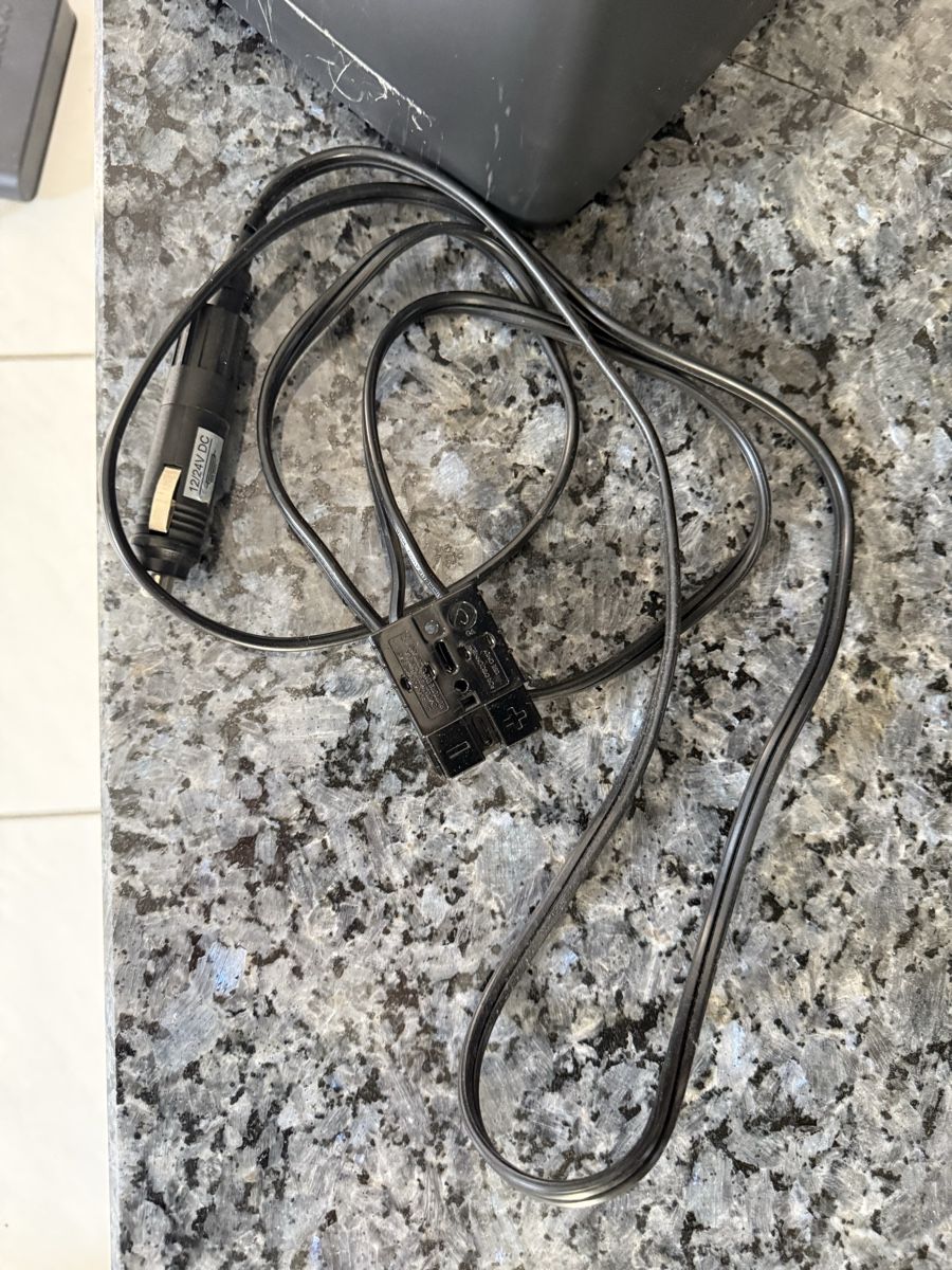 Dometic Accus: Dometic PLB40 Power Station – D'occasion à Männedorf par misto85 2