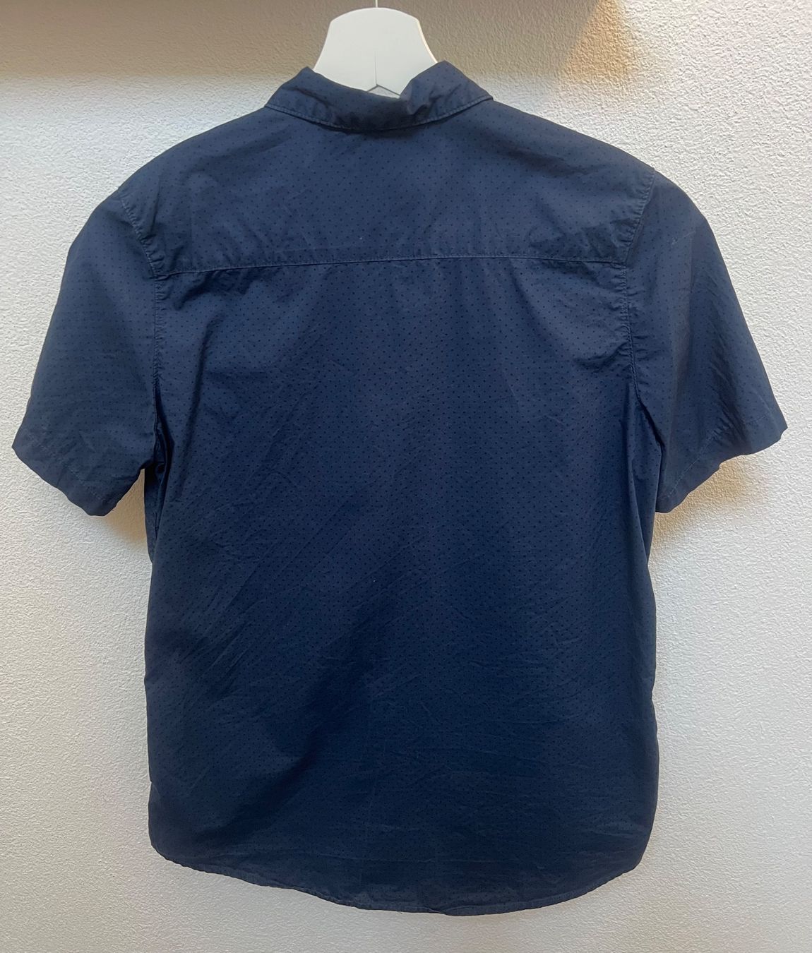 H&M Hemden, T-Shirts & Polos: Kurzarmhemd von H&M 152 – Gebraucht aus Lengnau BE von Rubin27 1