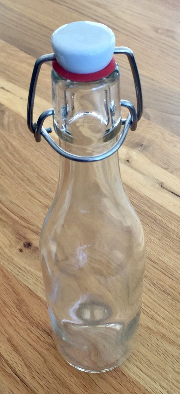 Bicchieri, Caraffe & Bottiglie: Glasflasche mit Bügel – Usato da Leimbach TG venduto da manu-tg