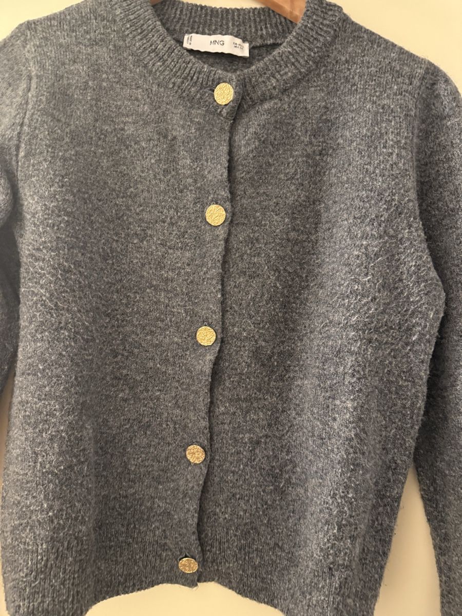 Mango Giacche: Cardigan Grau – Usato da Mörschwil venduto da Seegurke18 2