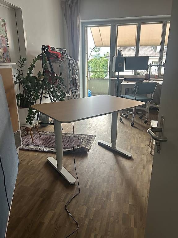 Ikea Schreibtische: Schreibtisch/Stehpult elektrisch – Gebraucht aus Bern von dra_rj8x 1
