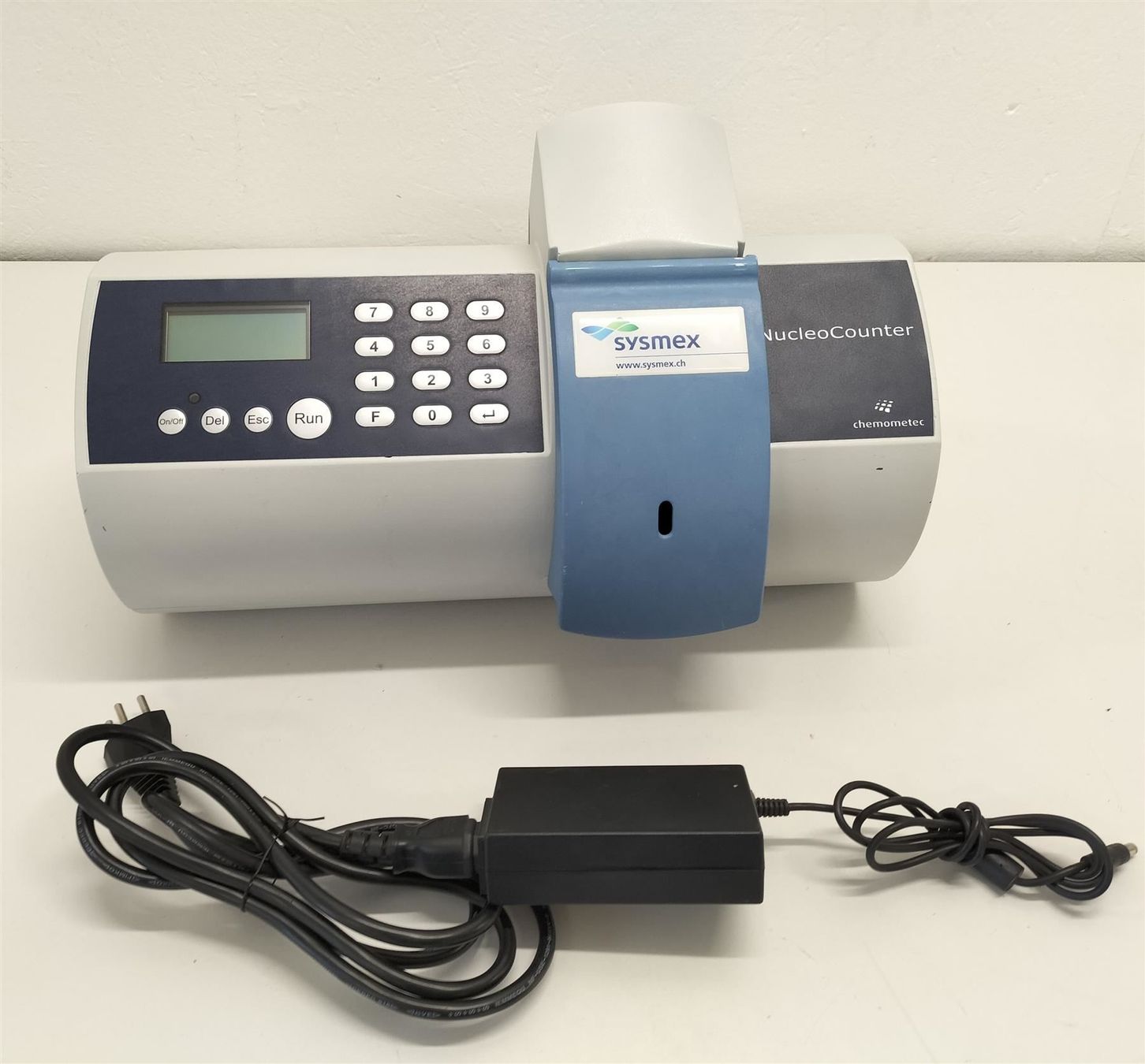 Accessori da laboratorio: Chemometec NucleoCounter  Typ 900-0004 – Usato da Niederdorf venduto da LeptonAG_Labor 6