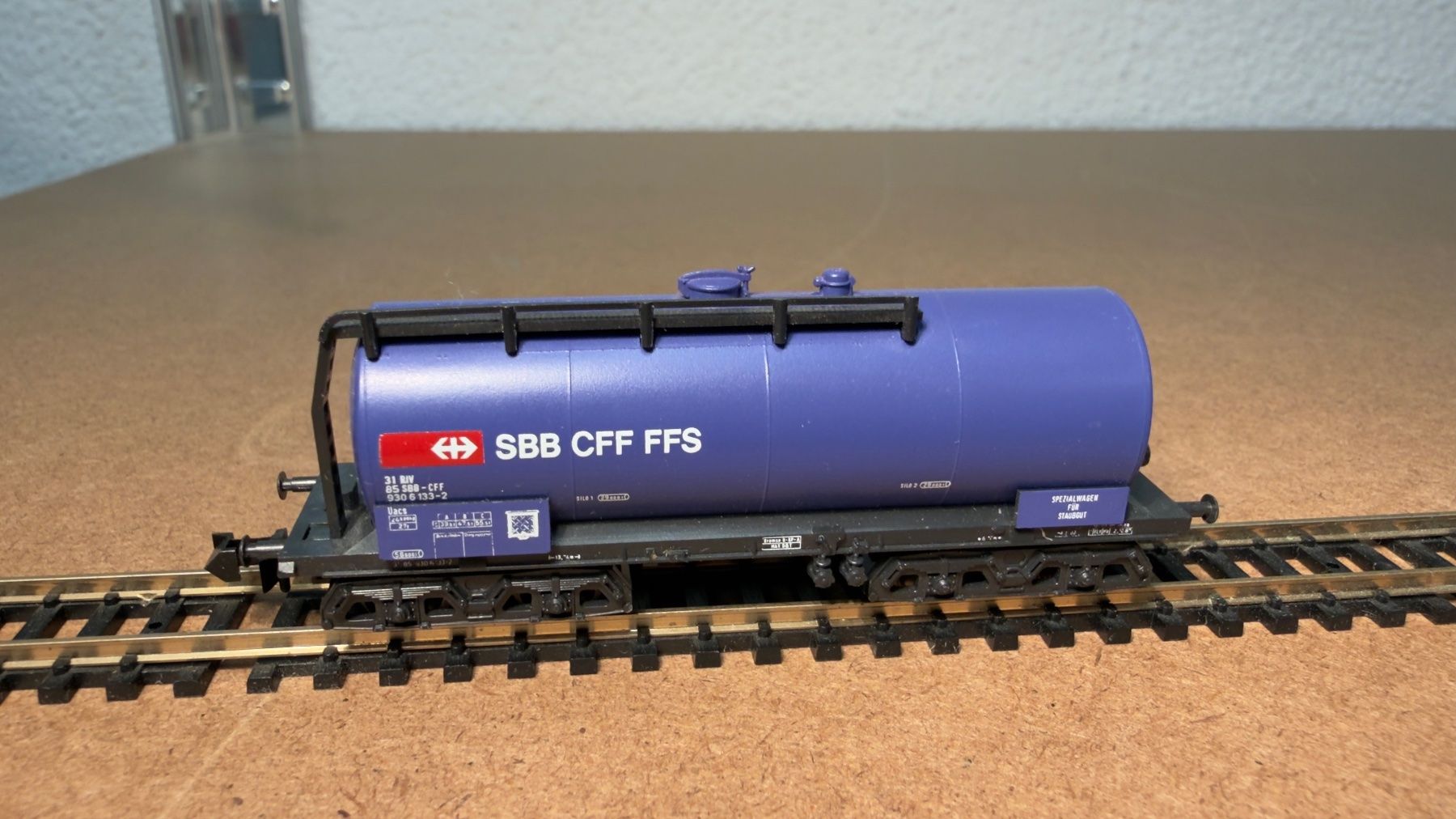 Trix Modellini di ferrovie: Trix SBB Tankwagen Spur N – Usato da Schlieren venduto da rat_lq6b 1