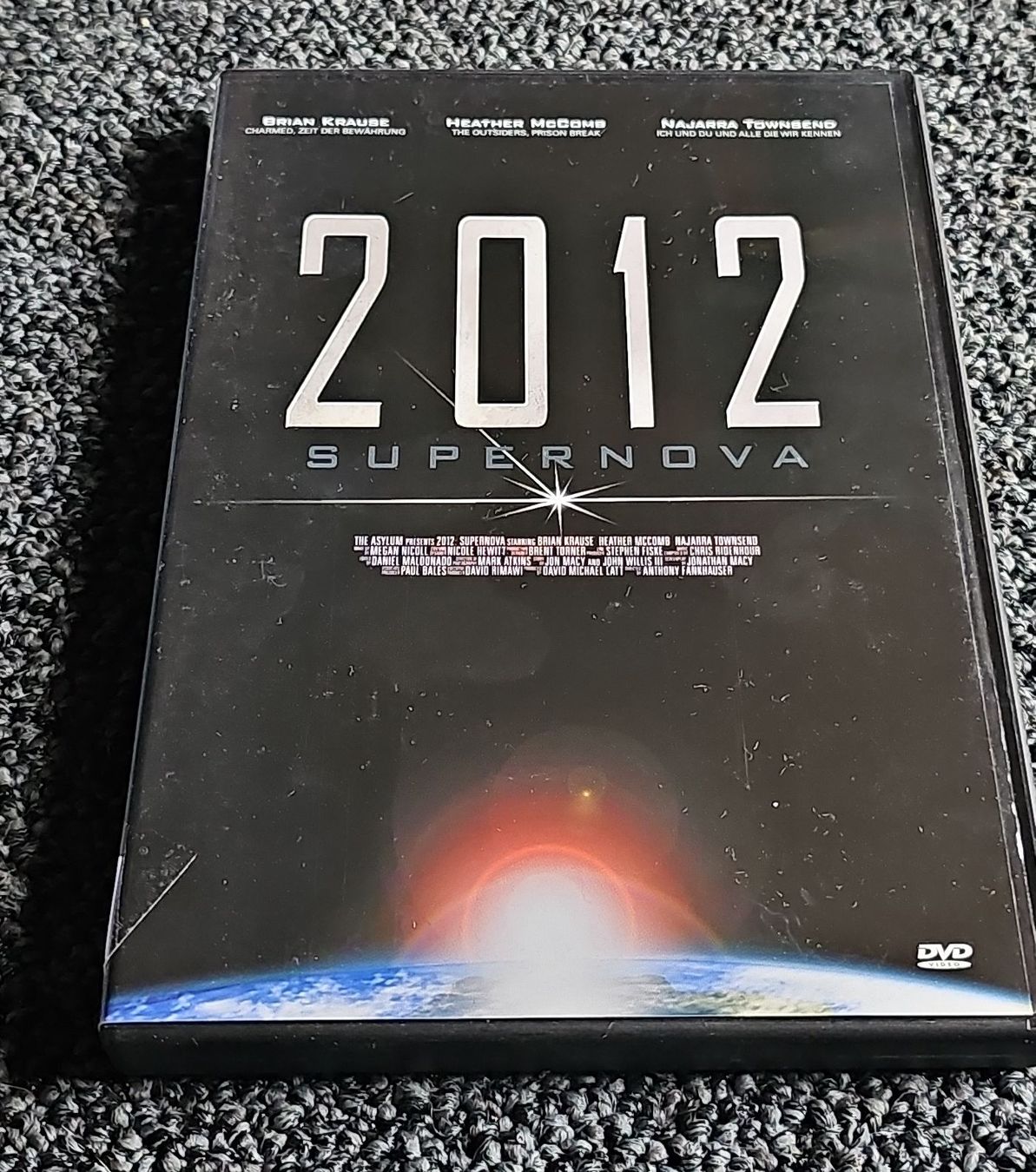 Tutti i DVDs: DVD - 2012 Supernova (19934) – Usato da Ruswil venduto da jan_bxl5