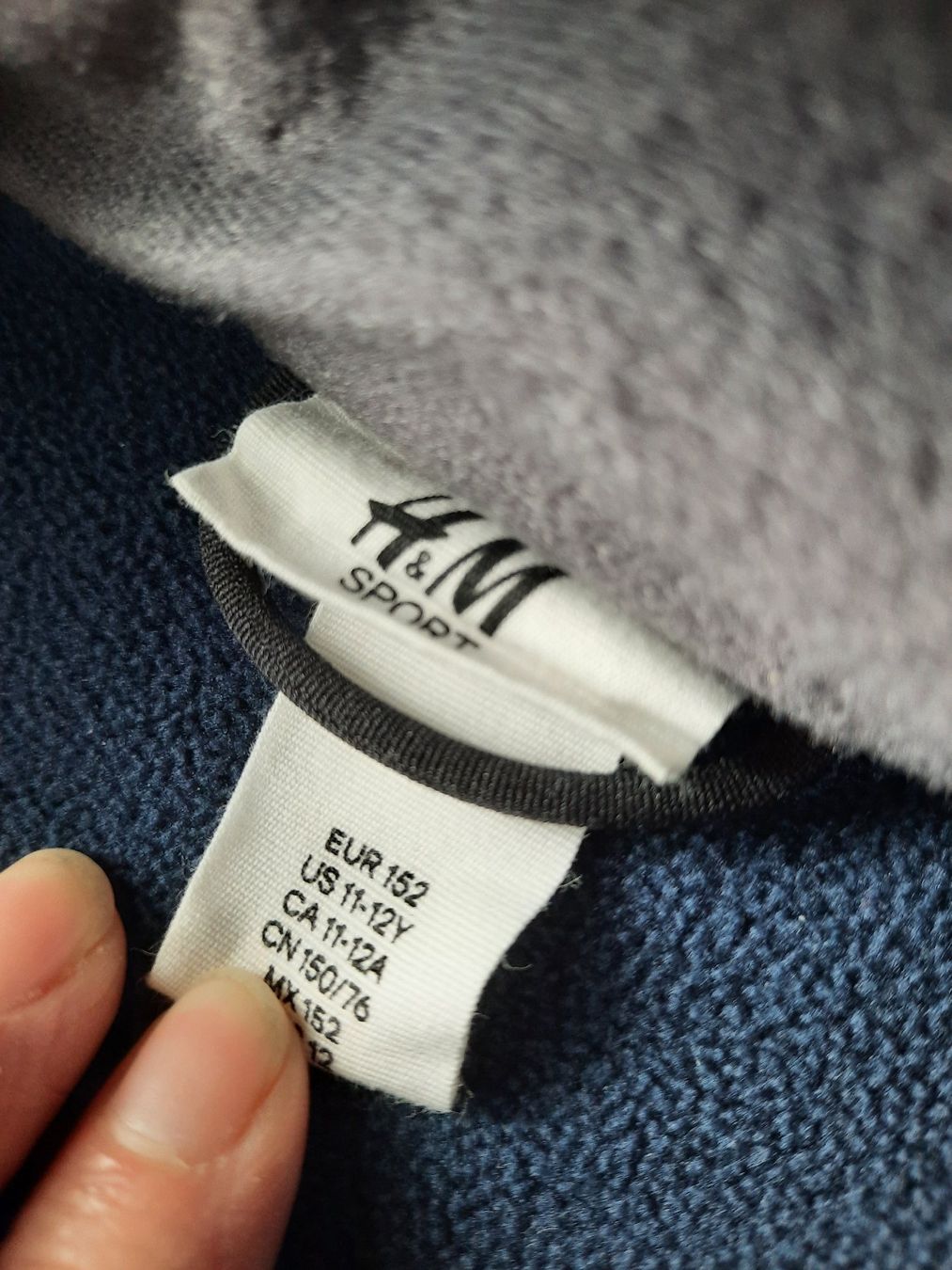 H&M Giacche & Cappotti: Softshelljacke Gr. 152 H&M, blau – Usato da Rothrist venduto da Ellie 1