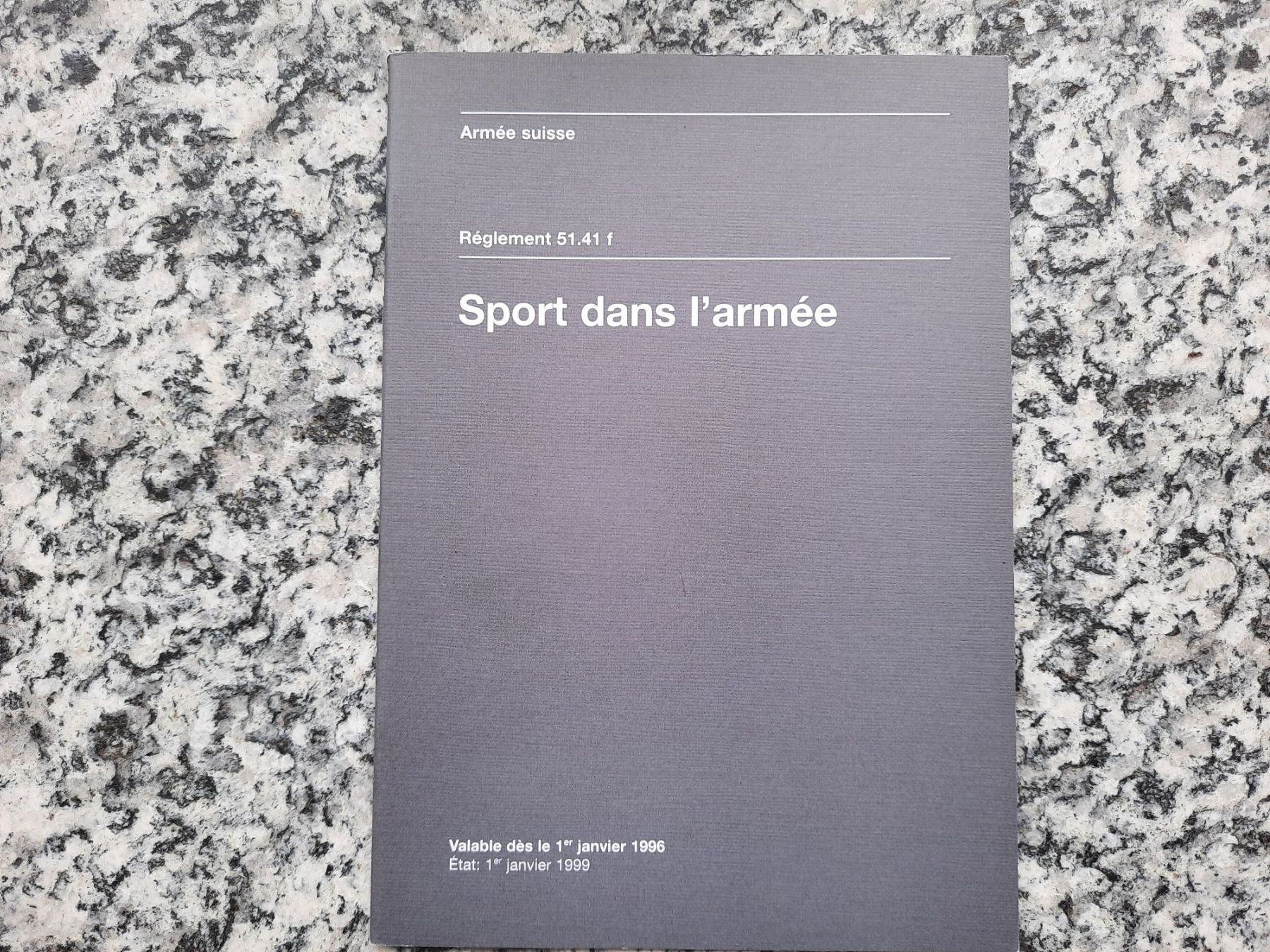 Libri: Sport dans l,armée – Usato da Ruswil venduto da Sammlergeist