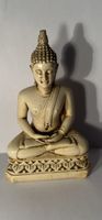 Buddha Figur sitzend dekorativ beige guter Zustand