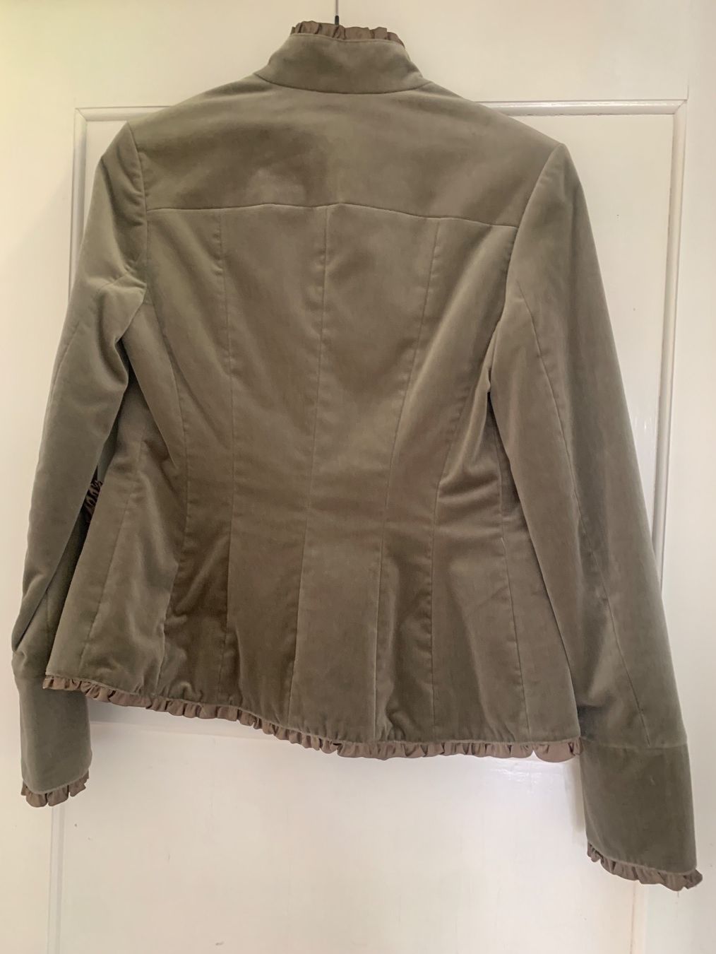 Steffen Schraut Giacche: Steffen Schraut Samt Blazer (36) – Usato da Wohlen AG venduto da Lunas_Closet 2