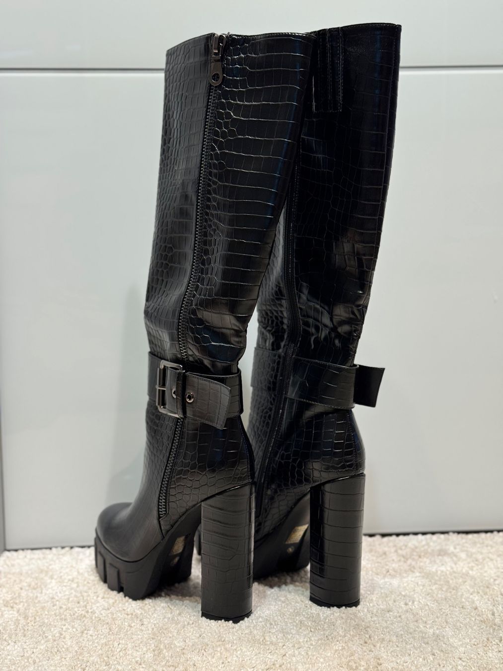 Scarpe da donna: Kniehohe High Heel Stiefel, Gr. 39 – Usato da Oberdiessbach venduto da j_schafi 3