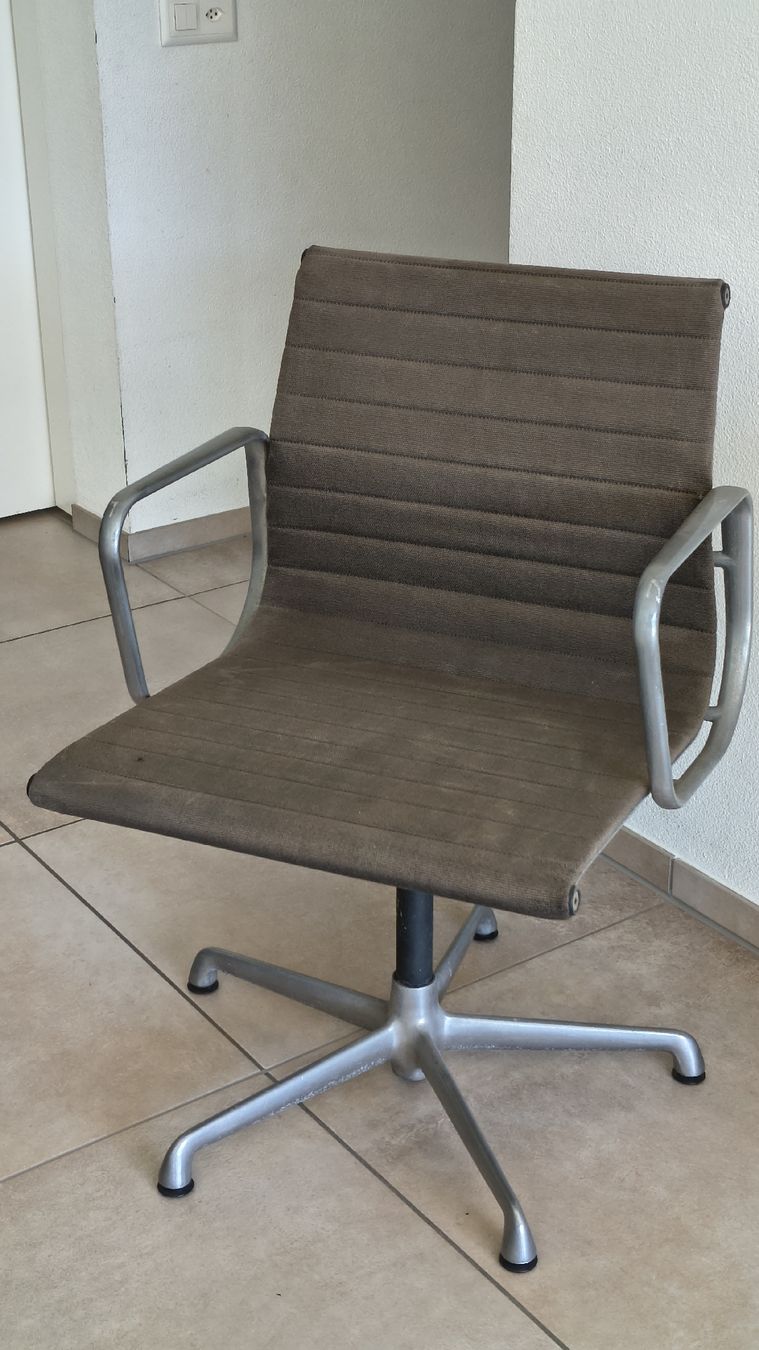 Eames Sedie: Sedia Eames ICF vintage – Usato da Minusio venduto da Chrisblue70