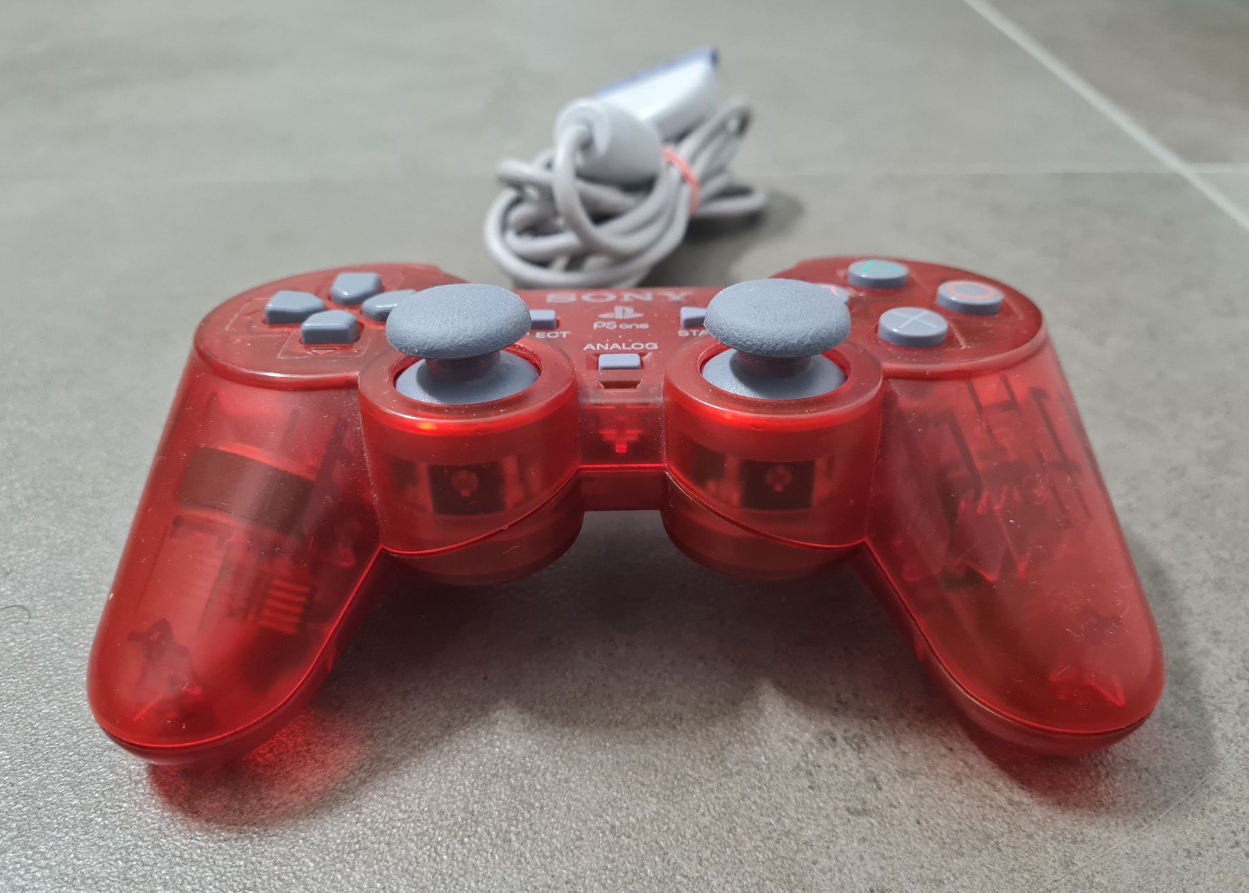 Sony Controller: Original PS2 Controller Special Edition Ruby Red – Gebraucht aus Birsfelden von Dealgoenner24 2