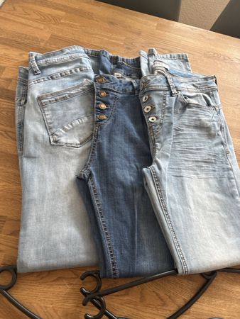 3x Jeans Damen Grösse 38 guter Zustand Chicoree