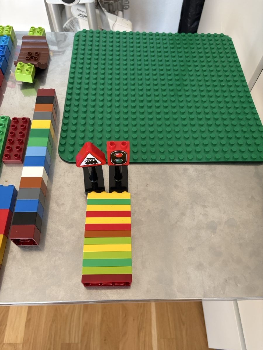 Lego Spielzeuge: Briques Duplo avec grand plateau  – Gebraucht aus Lausanne von pabernard 3