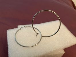 Silberfarbene Edelstahl Creolen, Durchmesser 5.5 cm, neu