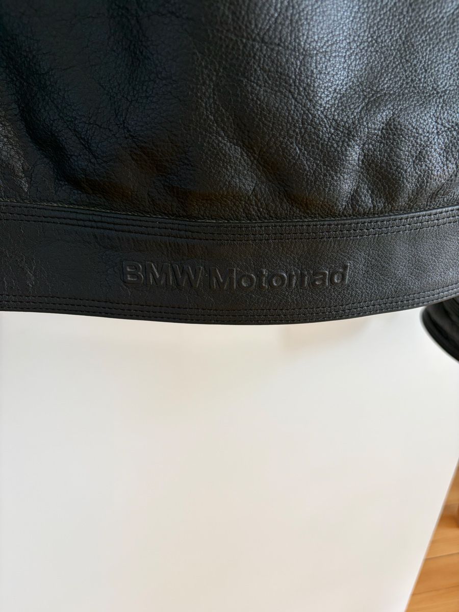 BMW Jacken: BMW Black Leather Motorradjacke 56 – Gebraucht aus Greifensee von daniel1982 5