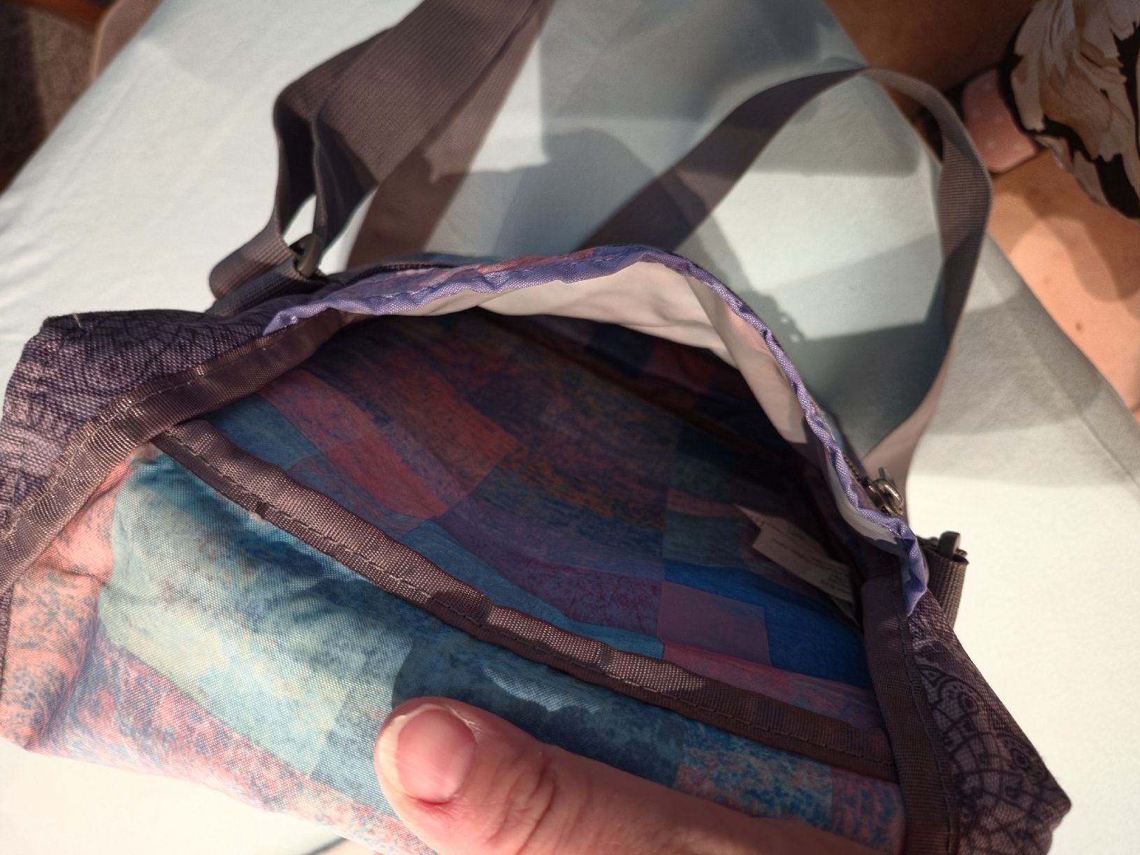 Dakine Borse: Dakine Umhängetasche – Nuovo (secondo la descrizione) da Lanterswil venduto da mar_b5ny 2