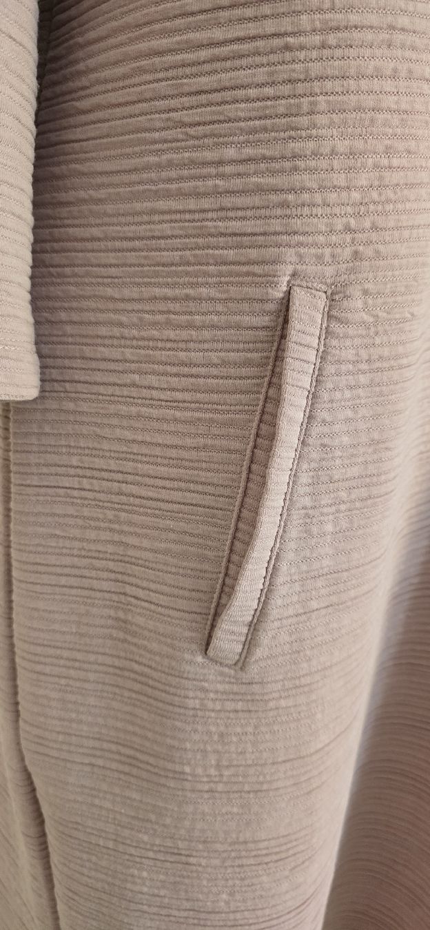 Vestiti: robe xxl free quent – Usato da Martigny venduto da pivert03 3